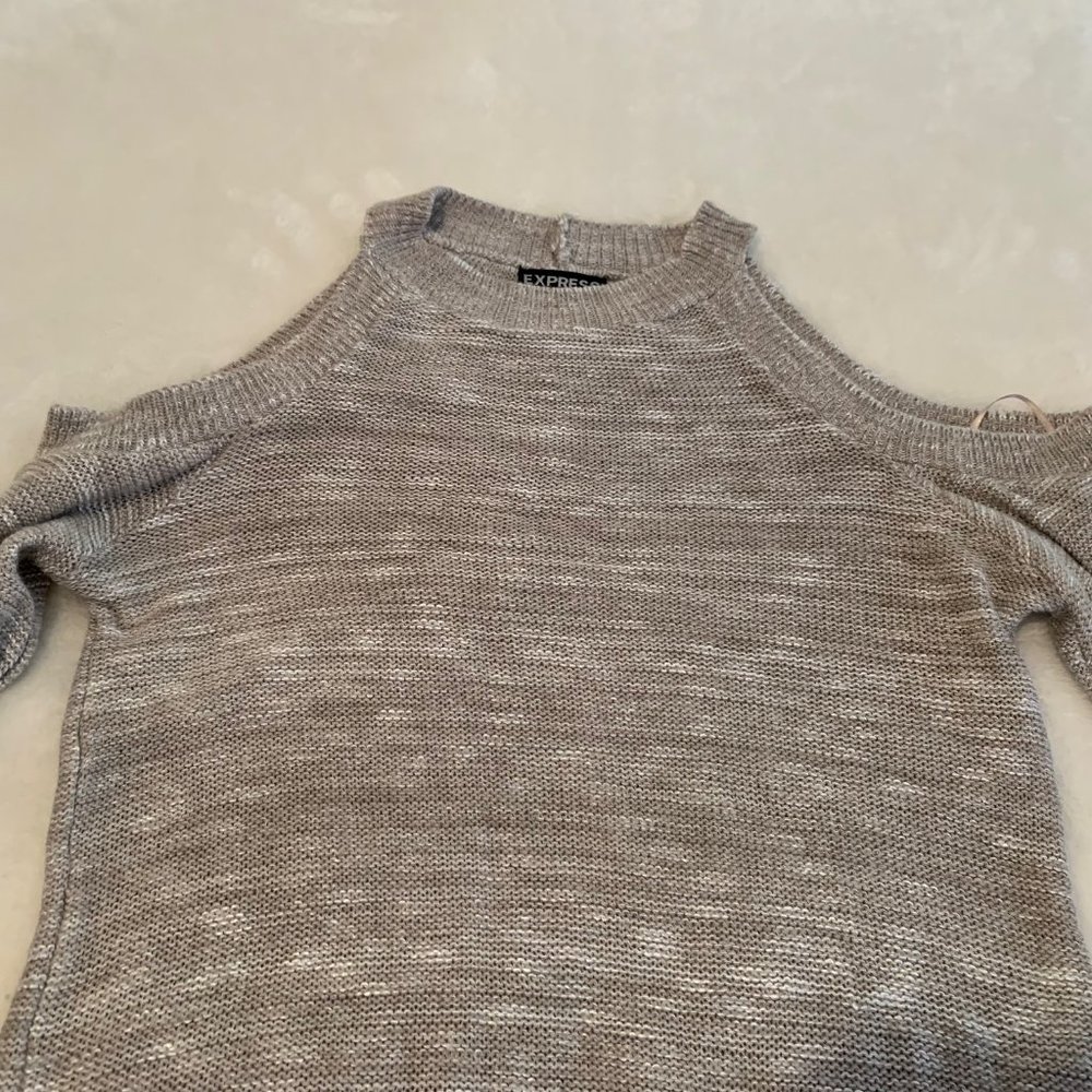 Express Gray Marled Cold Shoulder Double Bell Cuf… - image 2